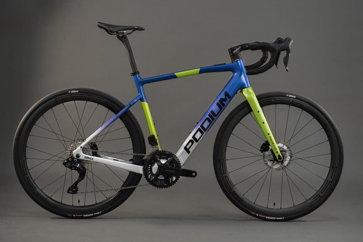 Bicicleta E-CR1 Shimano 105 R7170 Di2 2x12v