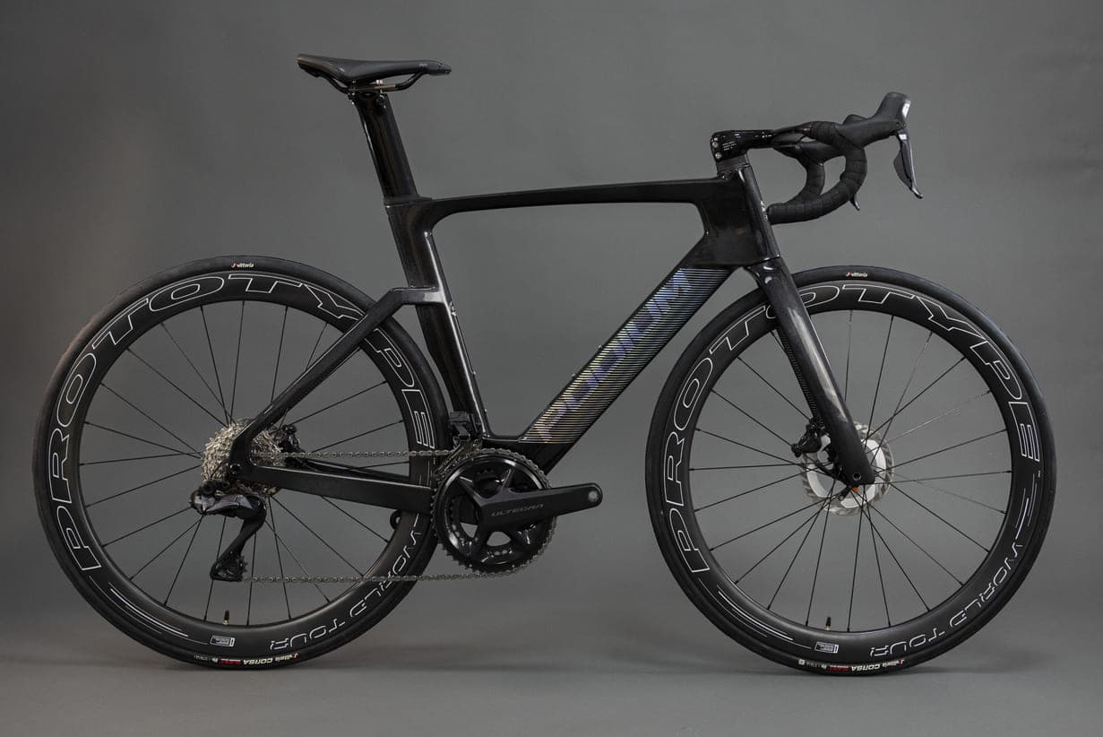 Bicicleta Aeros 2 - Shimano Ultegra Di2 R8100 2x12v
